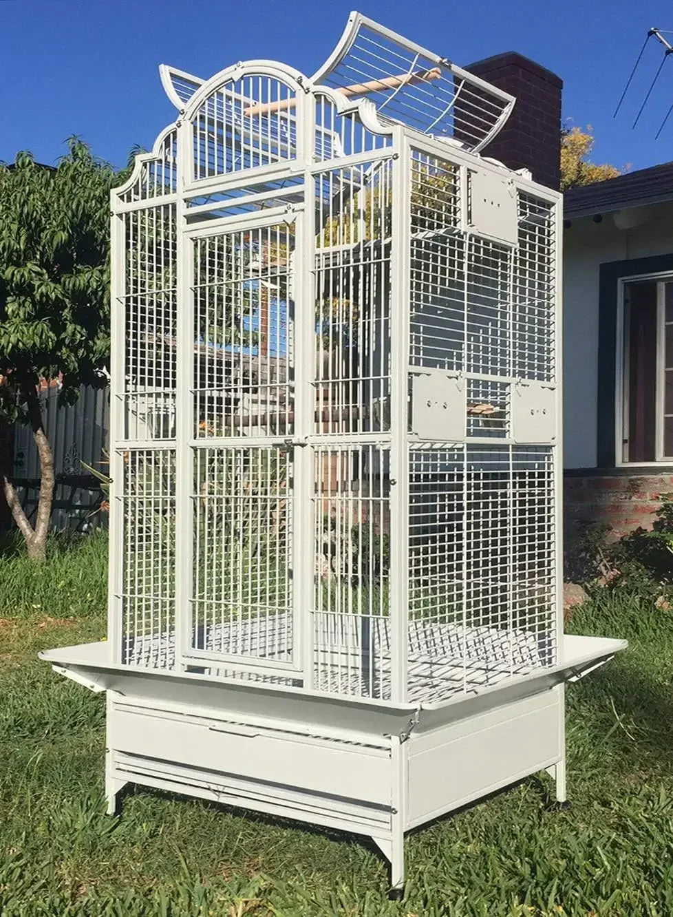 Large Stylish Dome-Top Bird Cage – Durable Wrought Iron Parrot & Finch Cage with Stand for Macaws, Cockatoos & Medium Birds