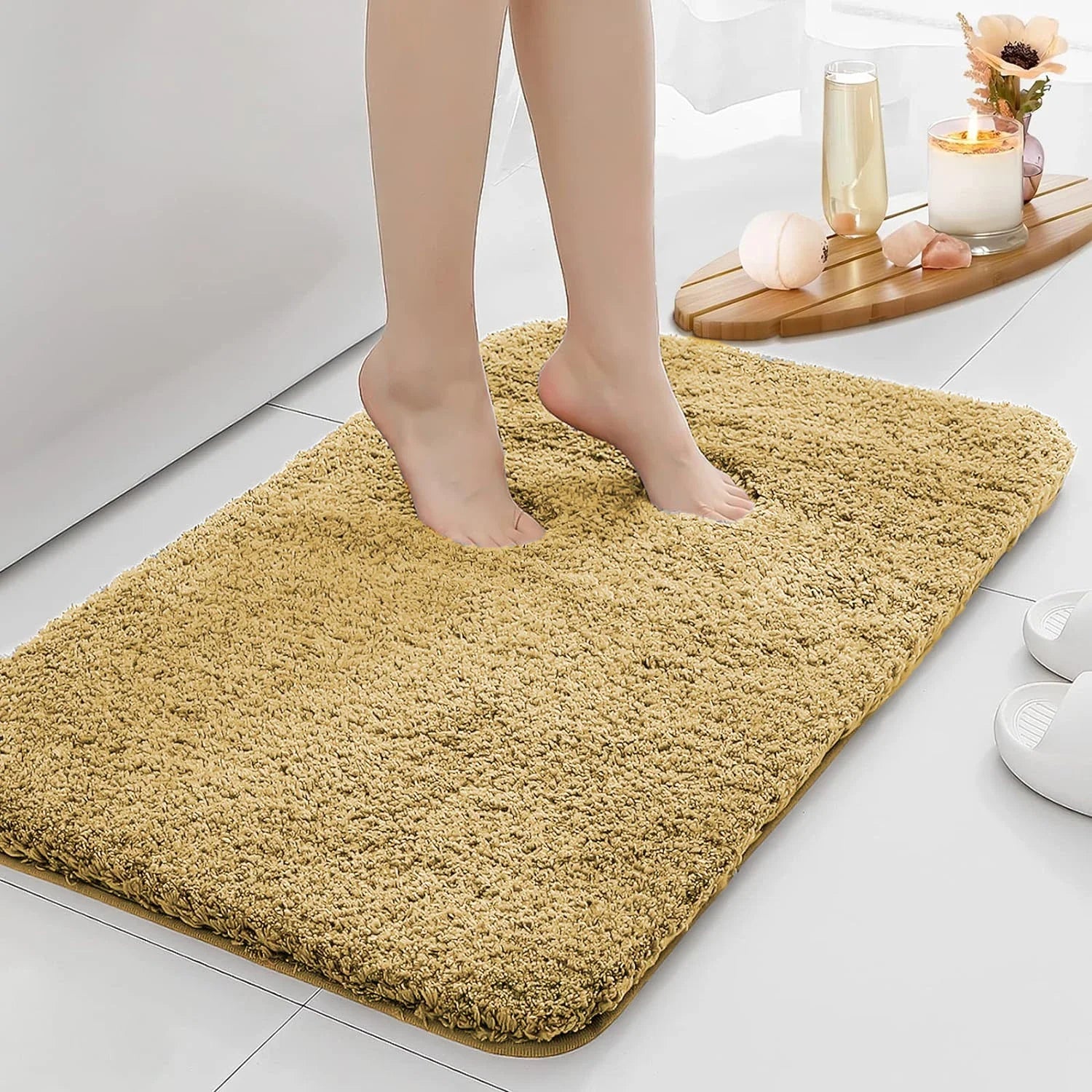Anti-Slip Bathroom Floor Mat – Water-Absorbent & Quick-Dry Bath Rug for Home Décor