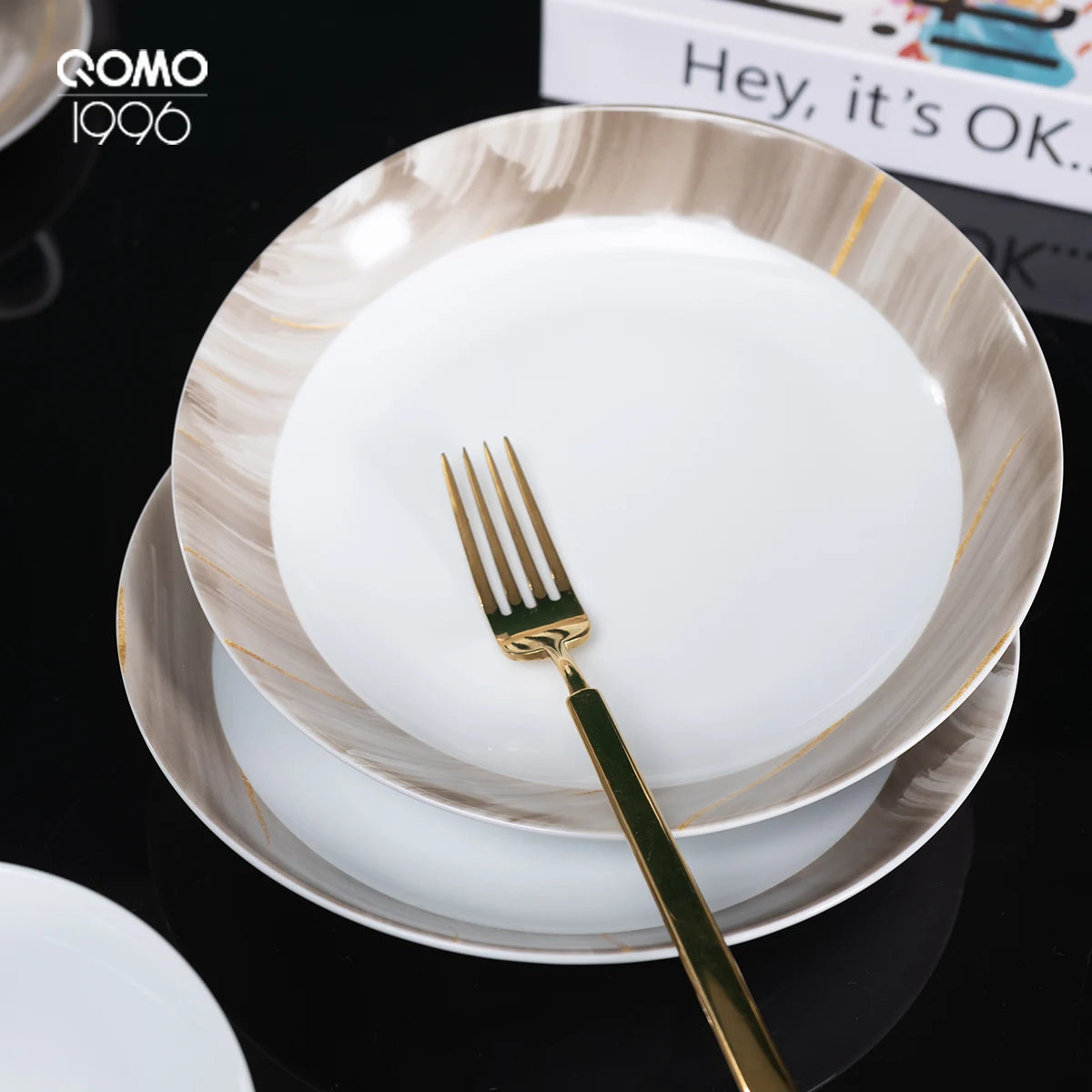 12-24-Piece Premium Porcelain Dinnerware Set – Service for Four, Elegant Tableware Ensemble