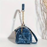 Ladies Fashionable Diamond Shoulder Bag – Elegant Handbag with Gold Hardware Accessory 👜✨