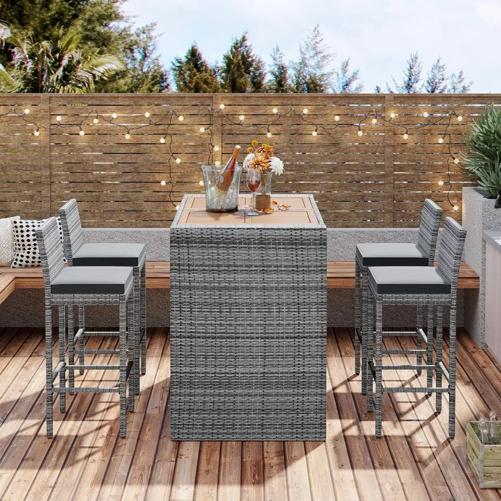 “5-Piece Rattan Patio Bar Set – Outdoor Wicker Furniture with Wood Tabletop & 4 High Stools for Garden, Poolside & Balcony Dining”