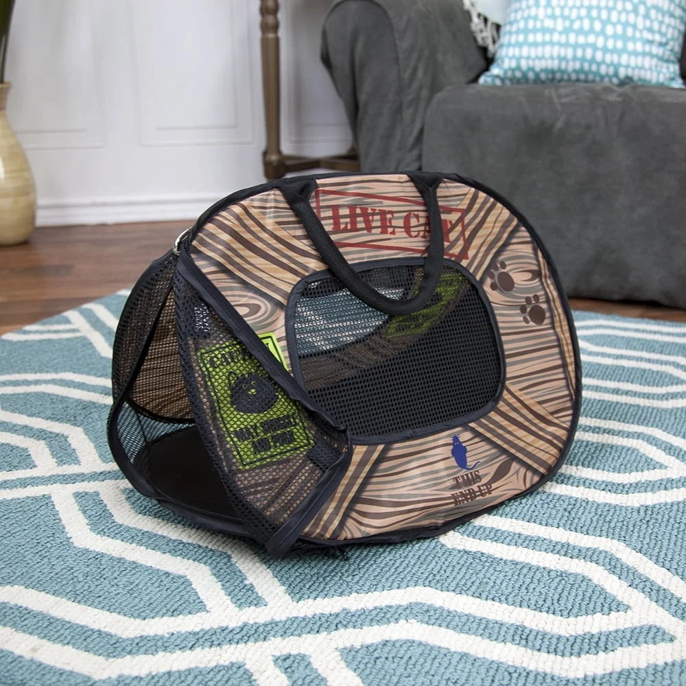 Collapsible Lightweight Cat Carrier with Zipper Lock – Portable Travel Bag for Cats & Kittens with Ventilated Mesh Panels