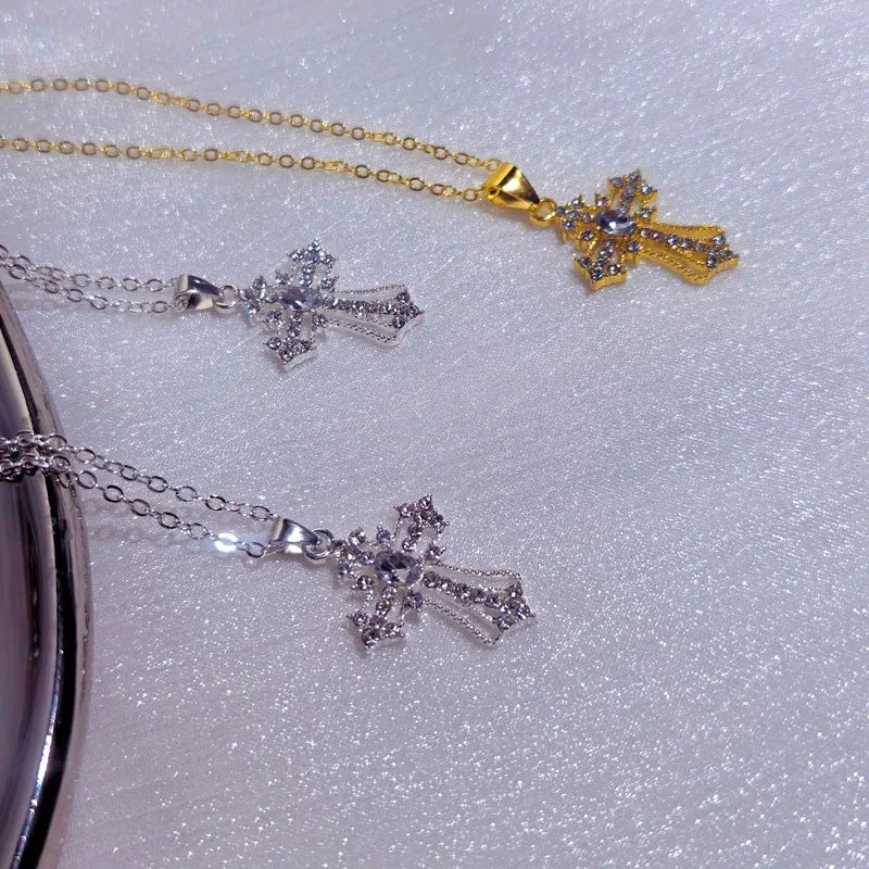 Gothic Zircon Cross Necklace – Unisex Y2K Large Pendant with Irregular Crystal Design for Men & Women