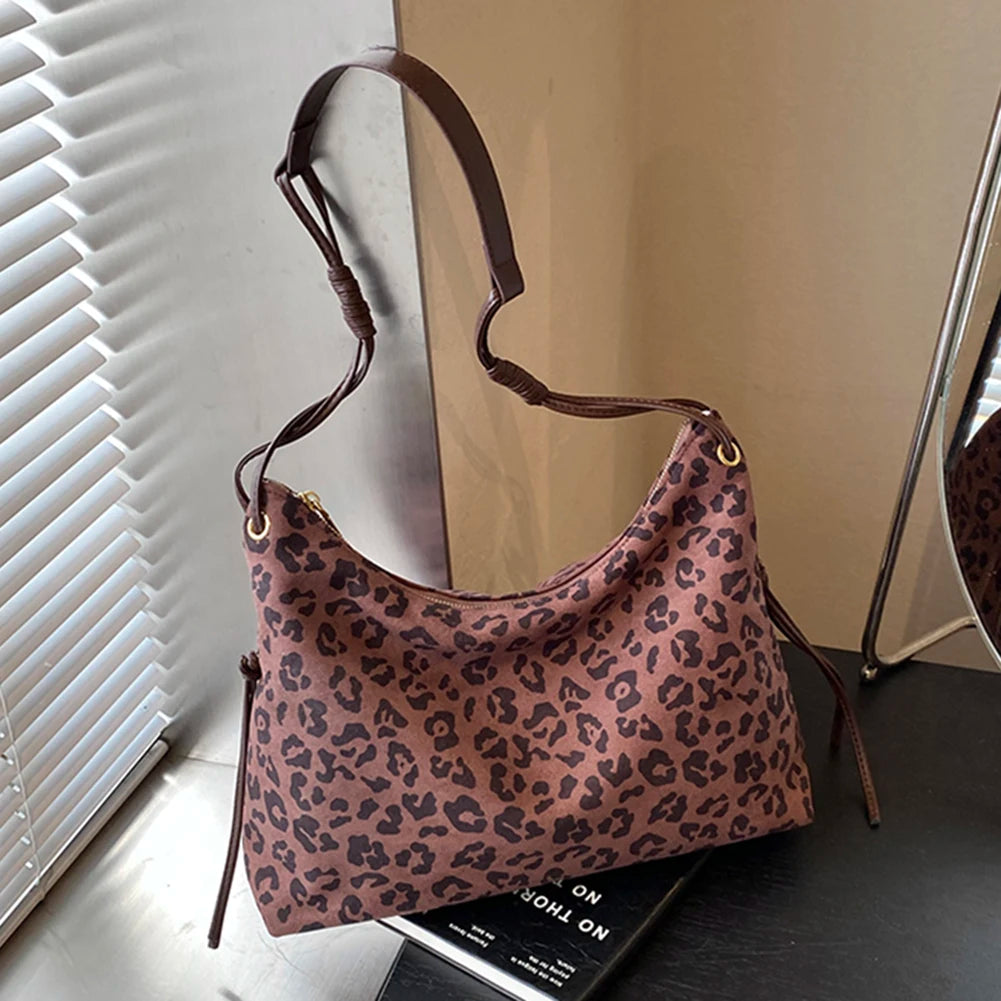 Women’s Suede Shoulder & Messenger Bag – Retro Soft Handbag with Adjustable Strap and Zipper for Work & Travel