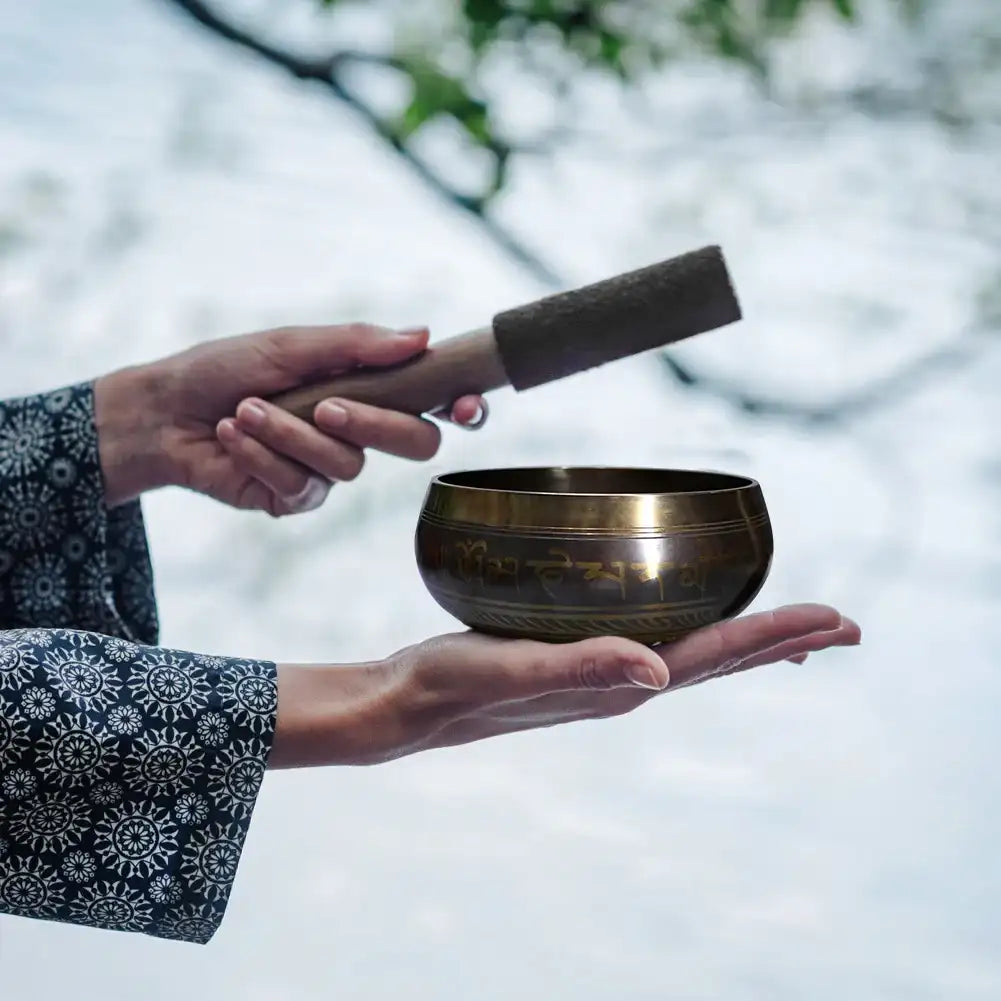 Handmade Tibetan Singing Bowl – Himalayan Meditation & Yoga Sound Healing Bowl (Bronze / 4 Sizes)