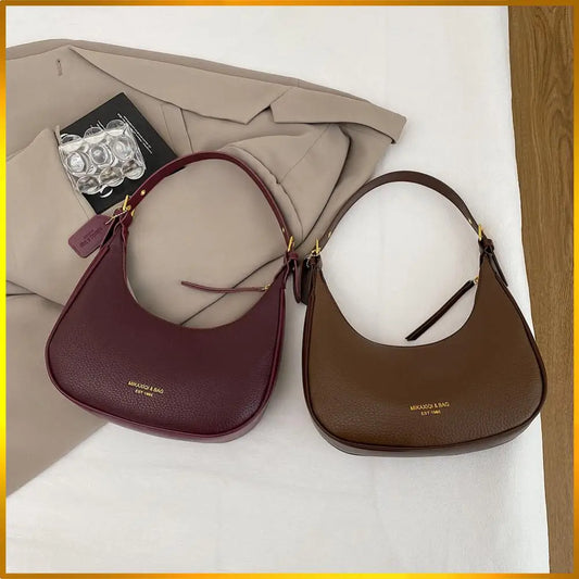 Women’s PU Leather Crescent Hobo Bag – Zipper Closure Shoulder Handbag with Inner Pocket for Work, Travel & Daily Style