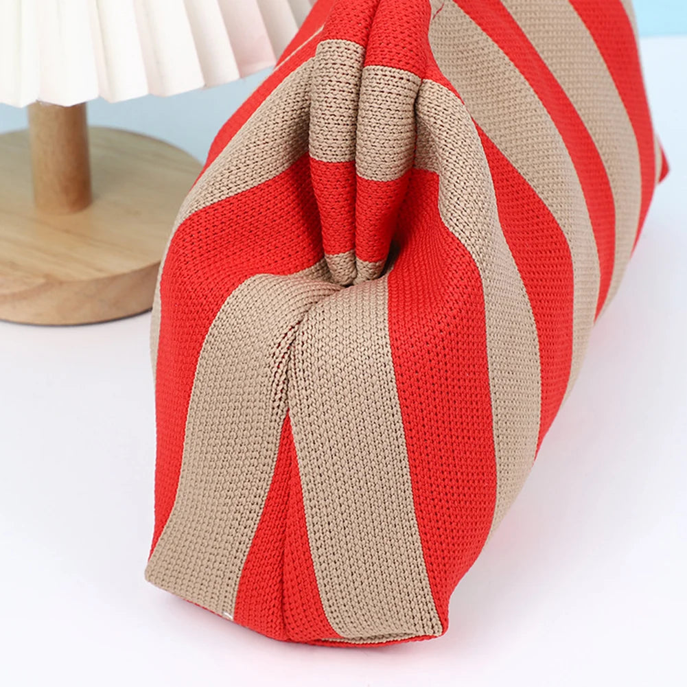 Knitted Contrast-Color Crochet Clutch Bag – Small Handbag & Wristlet for Women’s Summer Beach Style