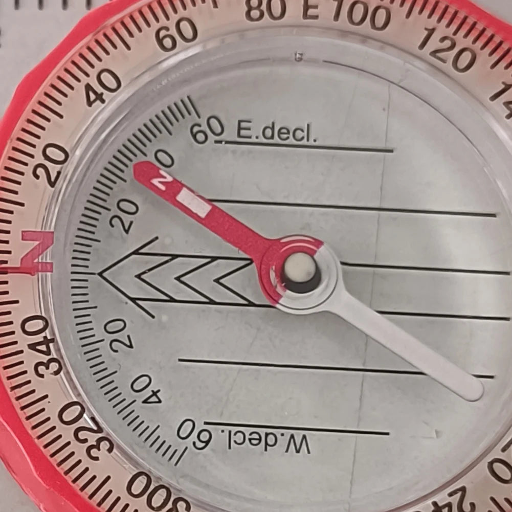 Luminous Waterproof Compass – High-Accuracy Outdoor Navigation Tool with Magnifier for Hiking & Survival 🧭💡