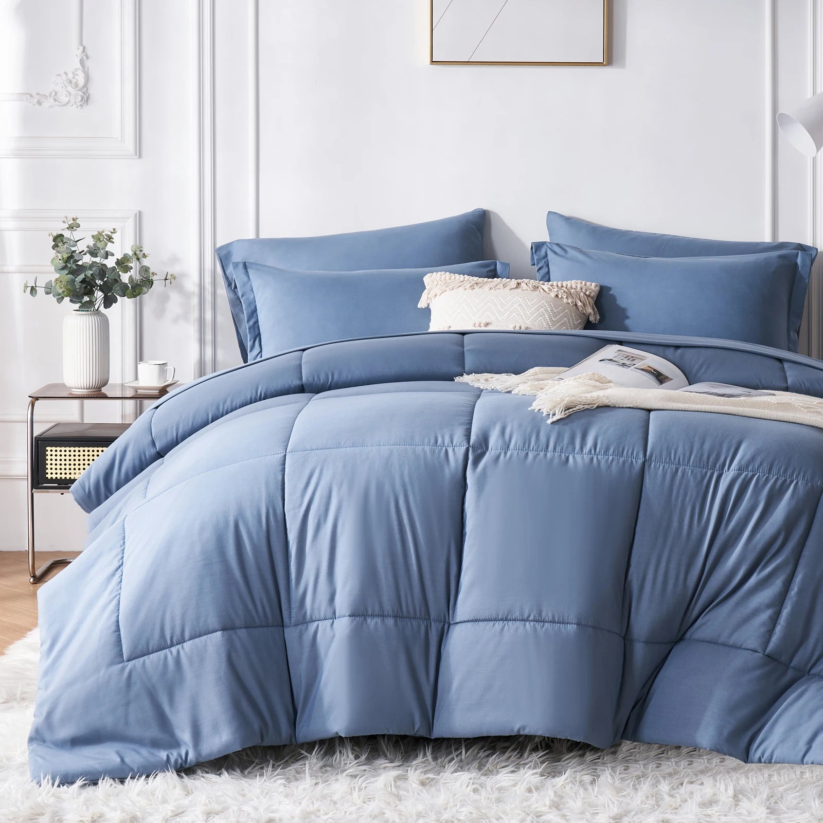 7-Piece “Bed-in-a-Bag” Comforter Set – Queen Size Solid Geometric Design Bedding Bundle (Sheets, Pillowcases & Comforter)