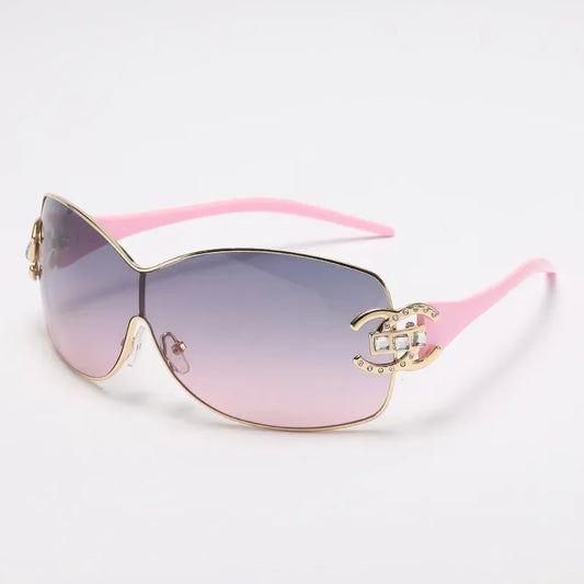 Y2K Retro Women’s Sunglasses – Integrated Surround Designer Eyewear with UV400 Protection, Fashion Statement Shades