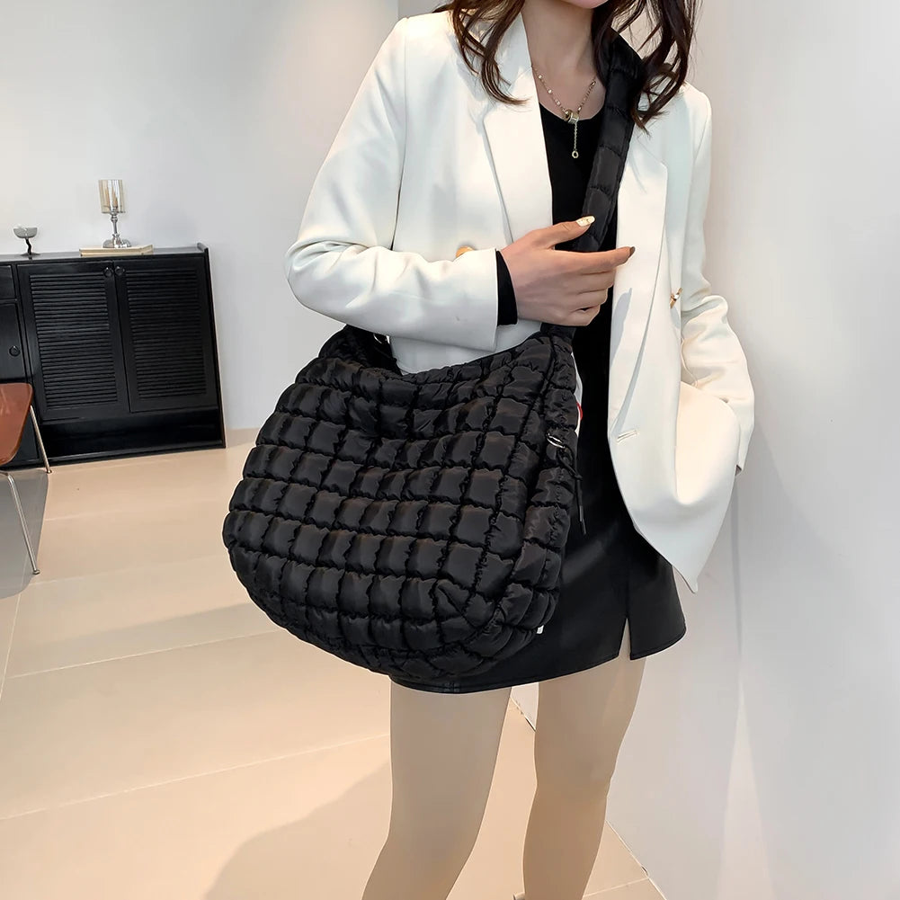 Women’s Stylish Quilted Puffer Shoulder Bag 👜 – Large Capacity Commuter Satchel & Padded Sling Tote