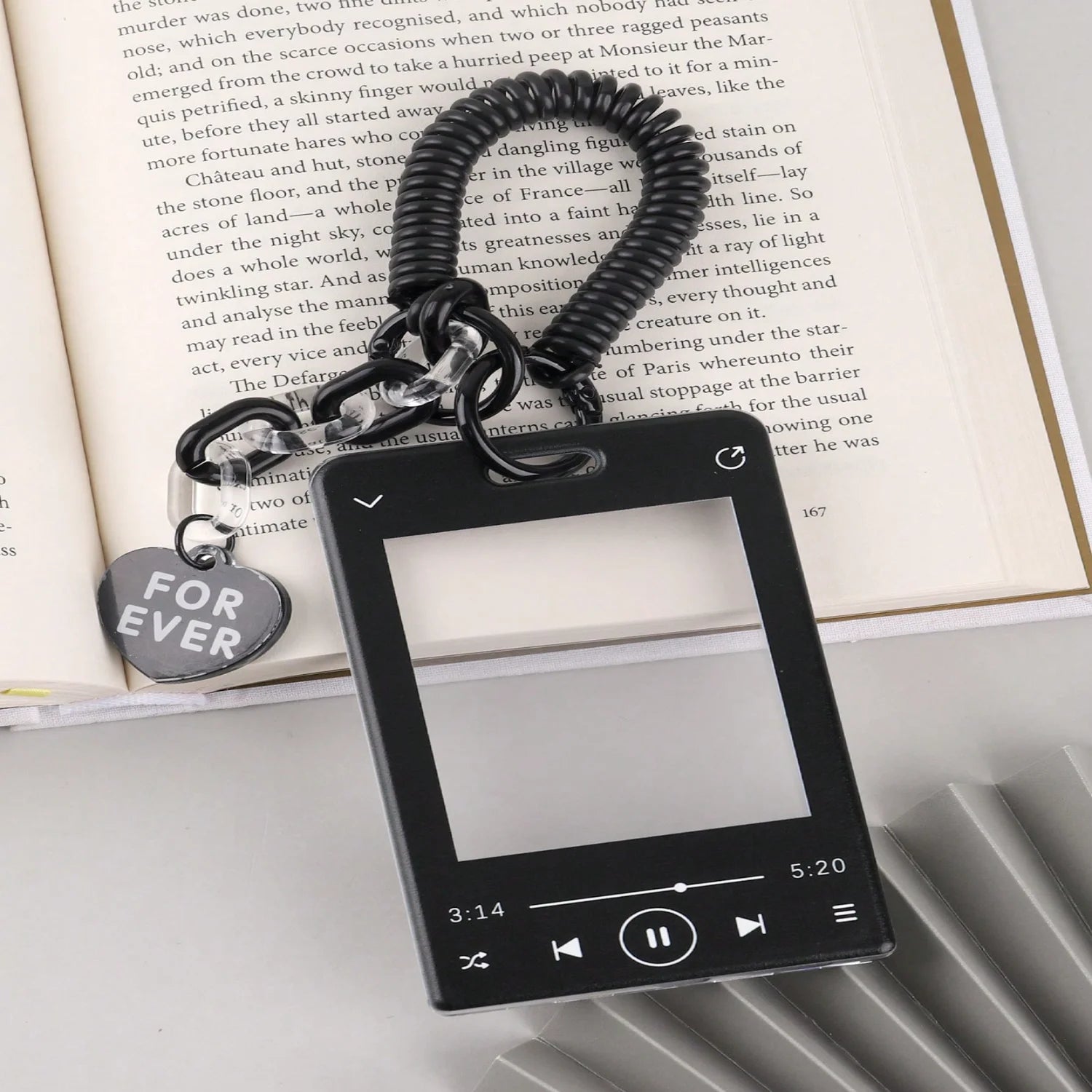 Music Player-Shaped Acrylic ID Card Holder with Glitter Badge Reel – Clear Card Sleeve with Keyring Accessory