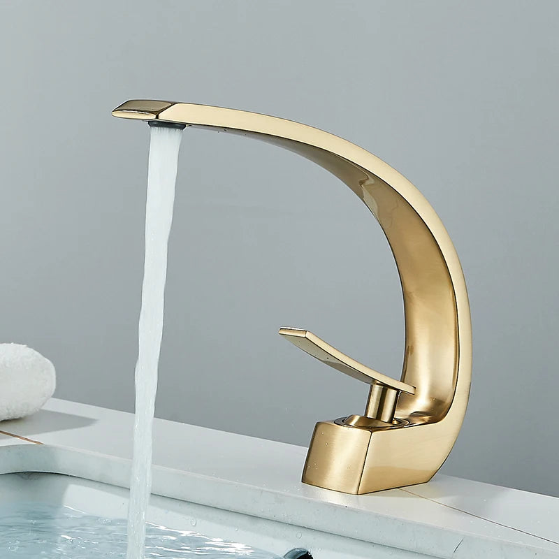 Luxury Brass Deck-Mounted Matte Black Basin Faucet – Single-Hole Mixer Tap Hot & Cold