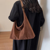 Women’s Suede Shoulder Hobo Bag – Large-Capacity Slouchy Underarm Tote with Zipper for Daily Commuting & Travel