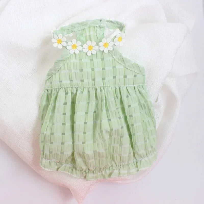 https://www.pulingo.com/products/daisy-dress-pet-clothing-dogs-thin-breathable-for-dog-clothes-costume-small-french-bulldog-soft-cute-summer-yollow-girl-mascotas?utm_source=copyToPasteBoard&utm_medium=product-links&utm_content=web