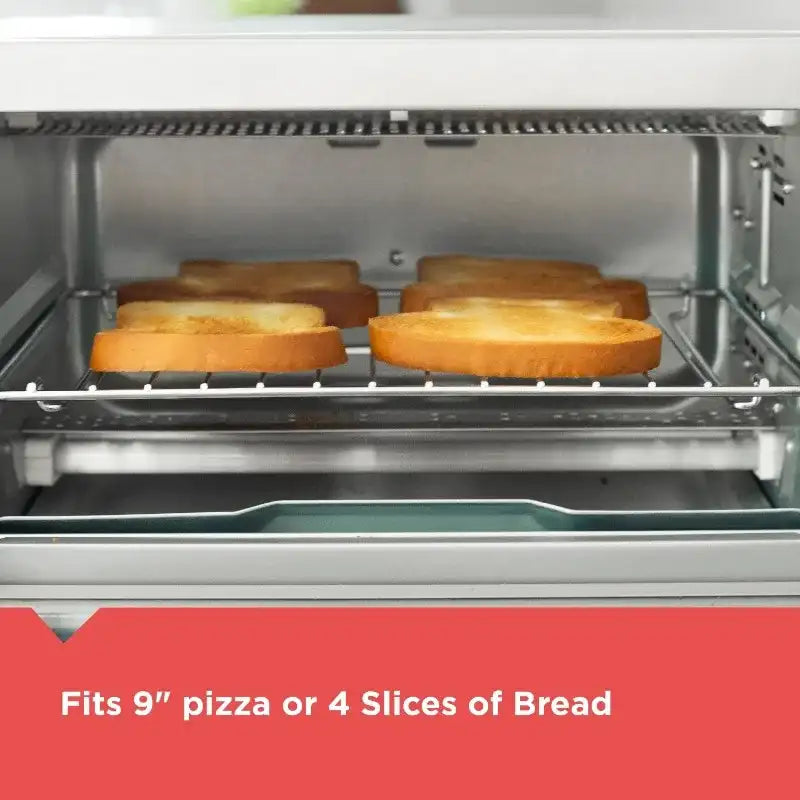 BLACK+DECKER 4-Slice Toaster Oven – Silver Compact Countertop Oven with Bake, Broil, Toast & Keep Warm Functions (TO1700SG)