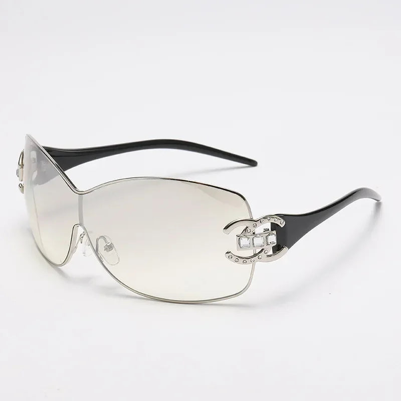 Y2K Retro Women’s Sunglasses – Integrated Surround Designer Eyewear with UV400 Protection, Fashion Statement Shades