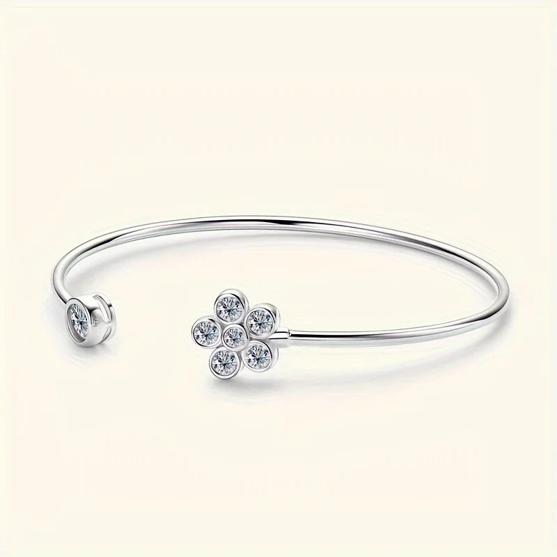 S925 Silver Bracelet with 1.1CT Moissanite – Elegant Small Flower Design for Men & Women 🌸💎