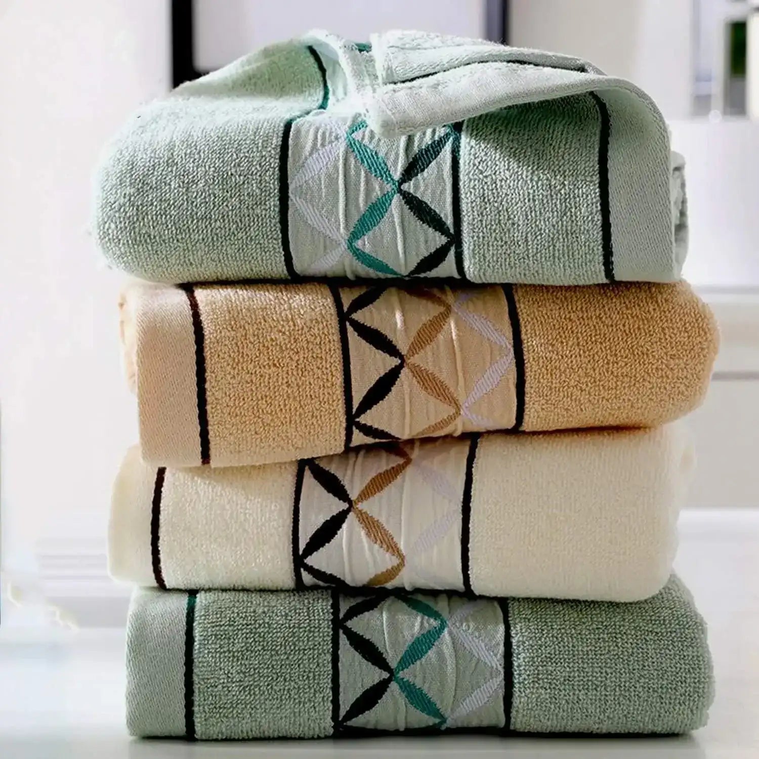 4-Pack 100 % Cotton Hand Towels – Super Soft High-Absorbent Face & Hand Set
