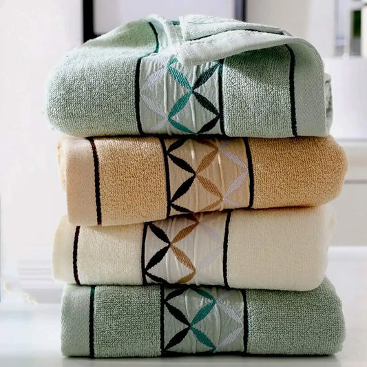 4-Pack 100 % Cotton Hand Towels – Super Soft High-Absorbent Face & Hand Set