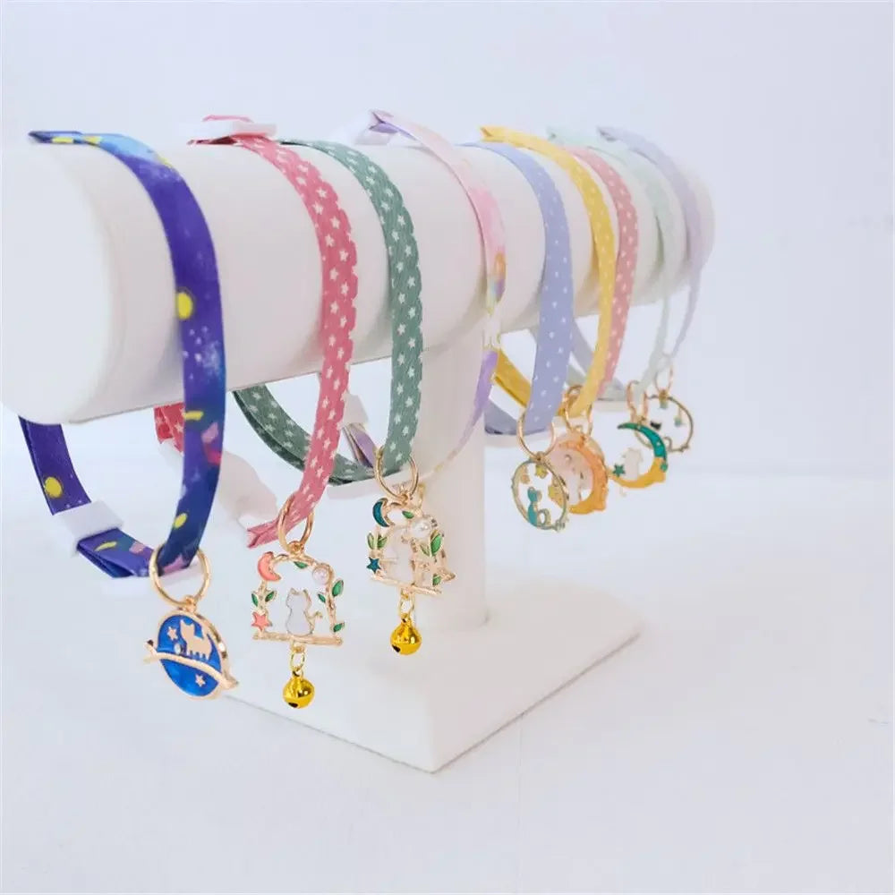 Adjustable Kitten Safety Collar with Breakaway Buckle – Cute Pendant Necklace for Cats & Puppies, Comfortable & Stylish