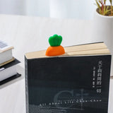 Cute Kawaii Carrot 3D Bookmark – Cartoon Stereo Page Marker for Kids & Stationery Lovers