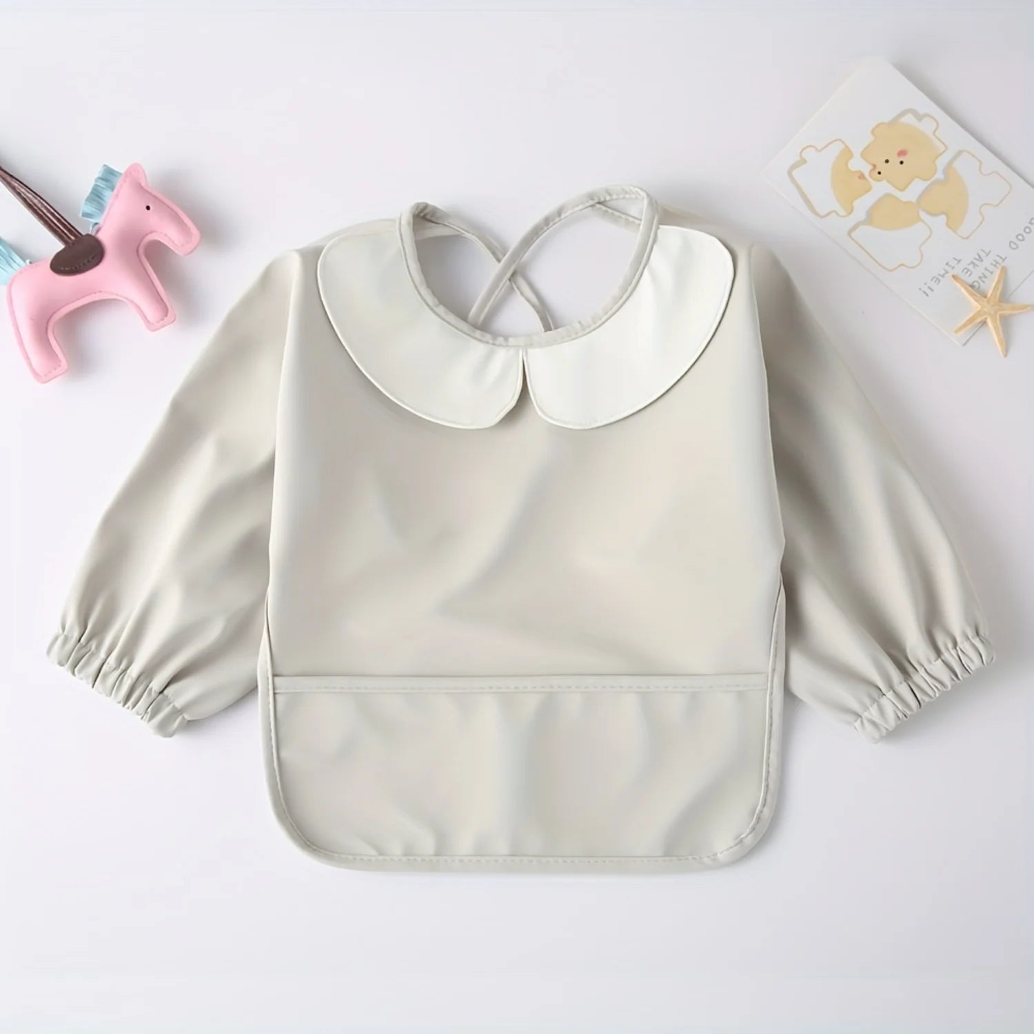 Cute Long-Sleeved Waterproof Feeding Bib – Full Coverage Baby Bib for Mealtime, Art & Holiday Gift