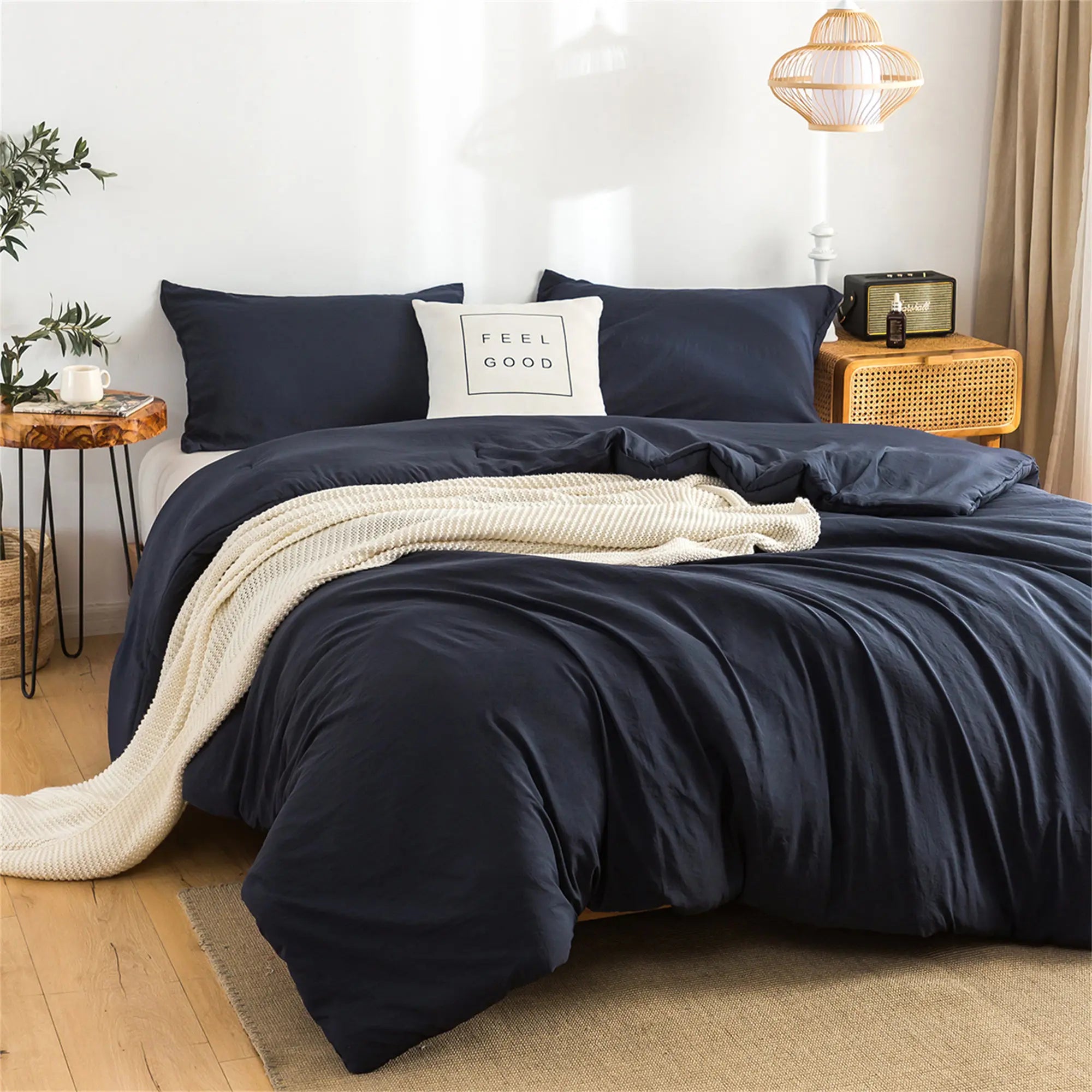 All-Season Reversible Washable Microfiber Comforter Set – Luxury Skin-Friendly Bedding Bundle