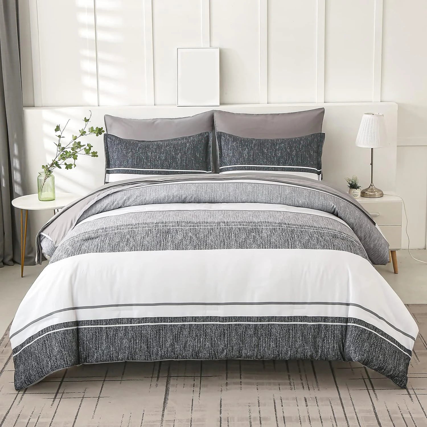 7-Piece Striped Comforter Set – Complete Bedding Ensemble with Comforter, Flat & Fitted Sheet, Pillowcases & Shams
