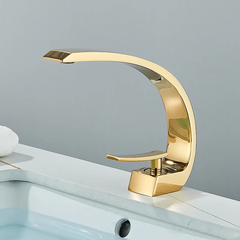 Luxury Brass Deck-Mounted Matte Black Basin Faucet – Single-Hole Mixer Tap Hot & Cold