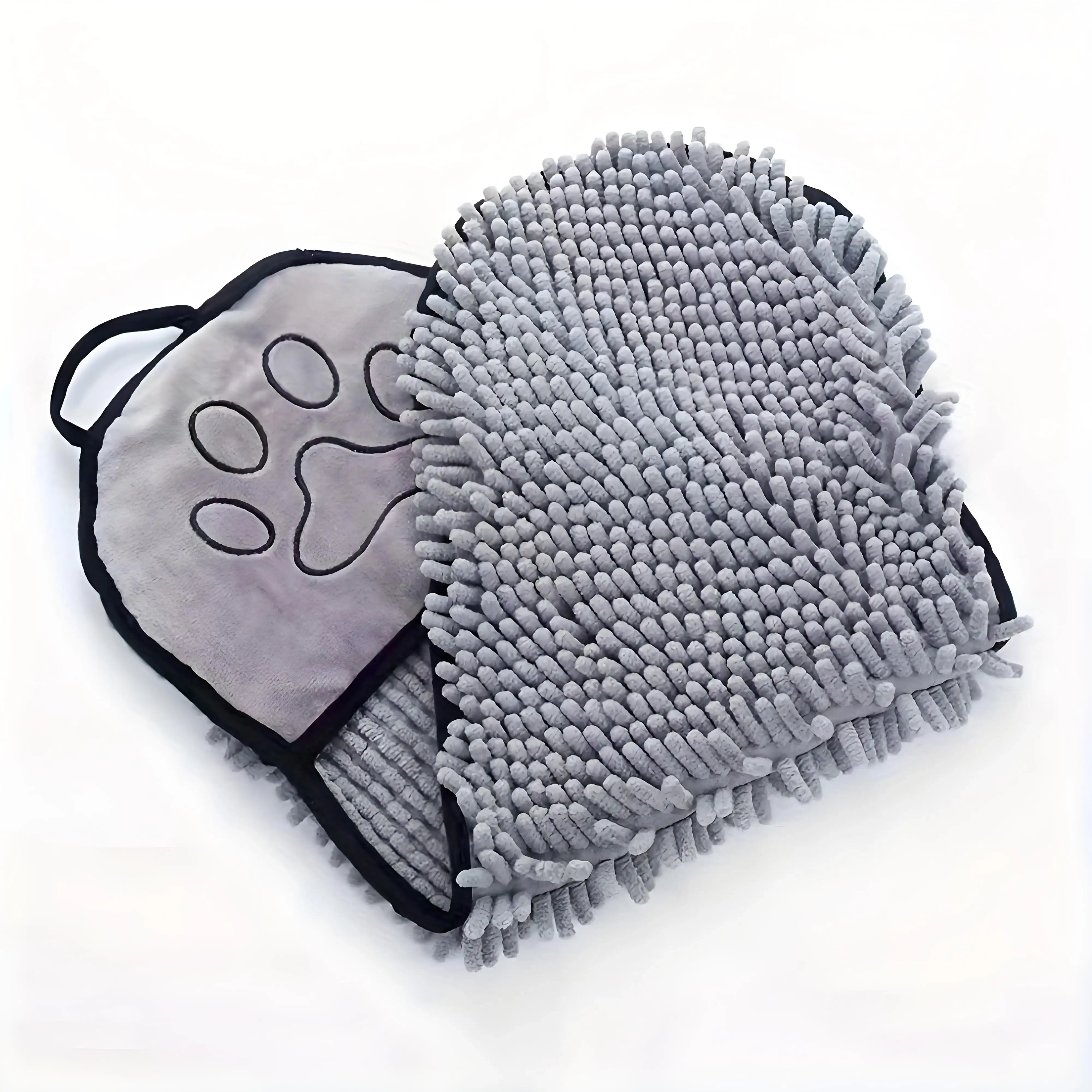 Plush Microfiber Pet Towel – Quick-Dry Ultra-Absorbent Grooming Towel for Dogs & Cats