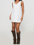 Elegant Sleeveless Maternity Dress – V-Neck Pregnancy Outfit with Floral Lace Detailing, Summer Photoshoot Gown