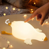 Duck Night Light for Kids – Rechargeable Silicone Tap Control Nursery Lamp, 3 Brightness Levels, Auto-Off LED Squishy Bedside Light