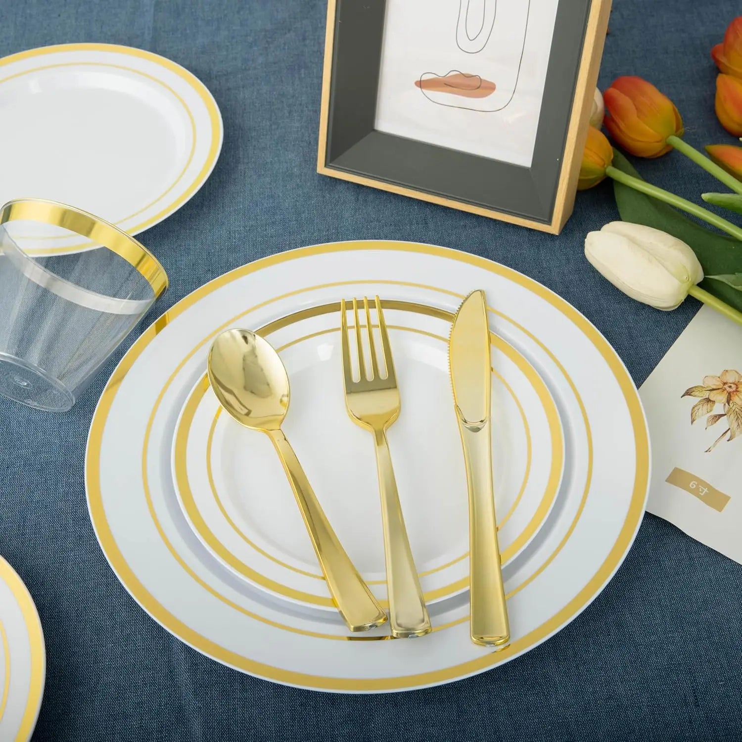 600pcs Gold Disposable Plates Dinnerware Set – Heavy-Duty Plastic Dinner & Dessert Plates for 100 Guests | Elegant Party Tableware