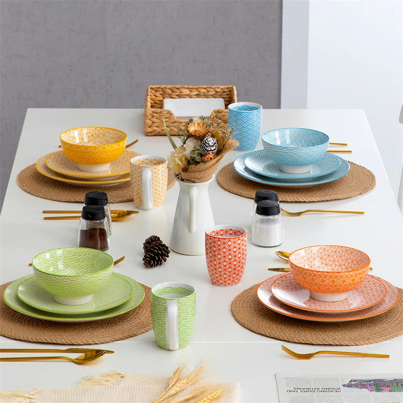 16-Piece Multi-Colour Japanese-Style Porcelain Dinnerware Set – Plates, Dessert Plates, Bowls & Mugs (Service for 4)