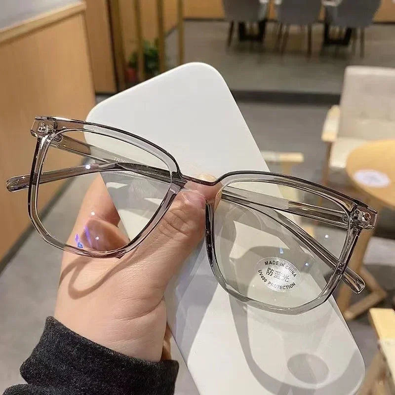 Light Frame Anti-Blue Light Glasses – Transparent Black Square Eyewear for Women & Men, Lightweight Optical Spectacle for Eye Protection