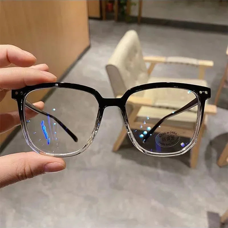 Light Frame Anti-Blue Light Glasses – Transparent Black Square Eyewear for Women & Men, Lightweight Optical Spectacle for Eye Protection