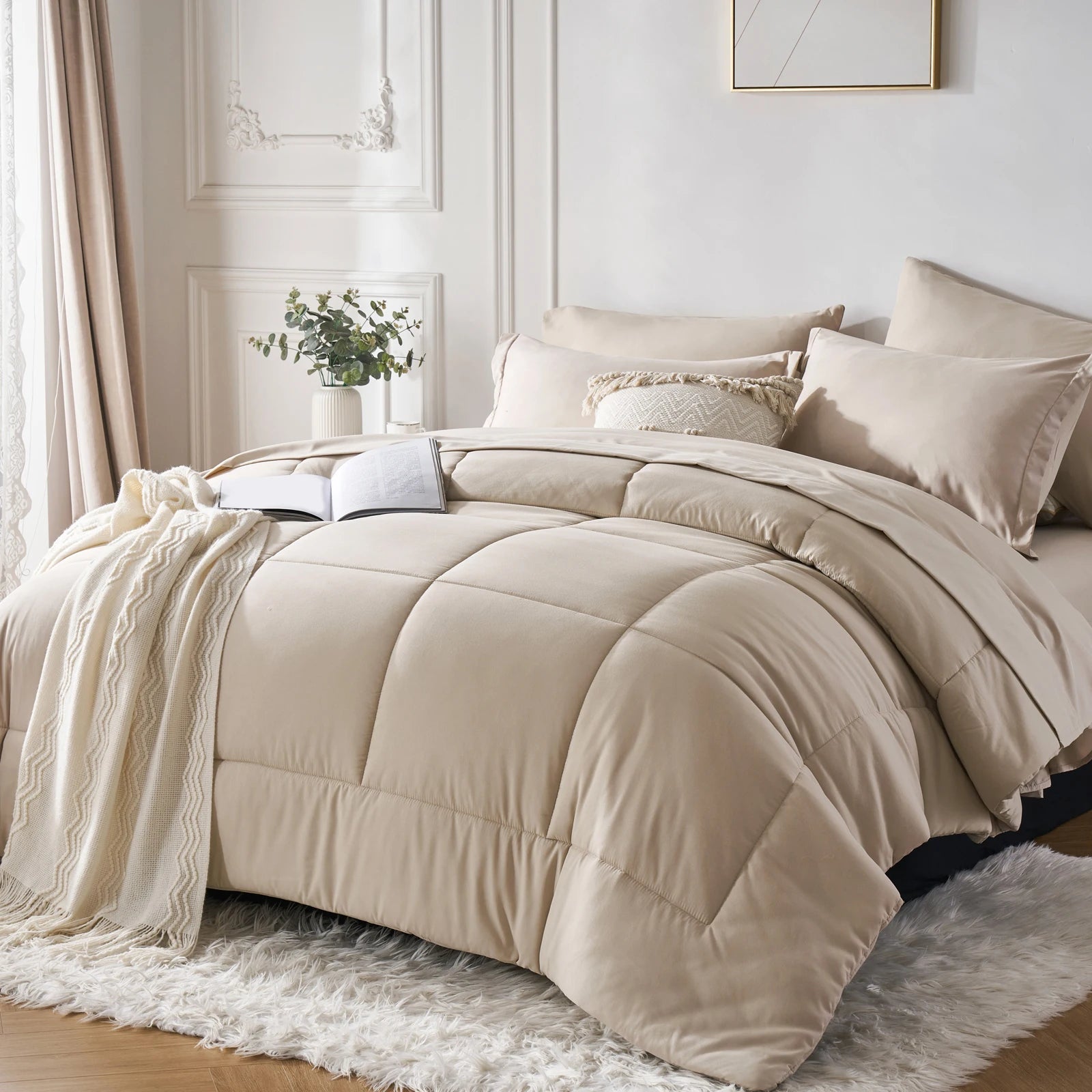 7-Piece “Bed-in-a-Bag” Comforter Set – Queen Size Solid Geometric Design Bedding Bundle (Sheets, Pillowcases & Comforter)