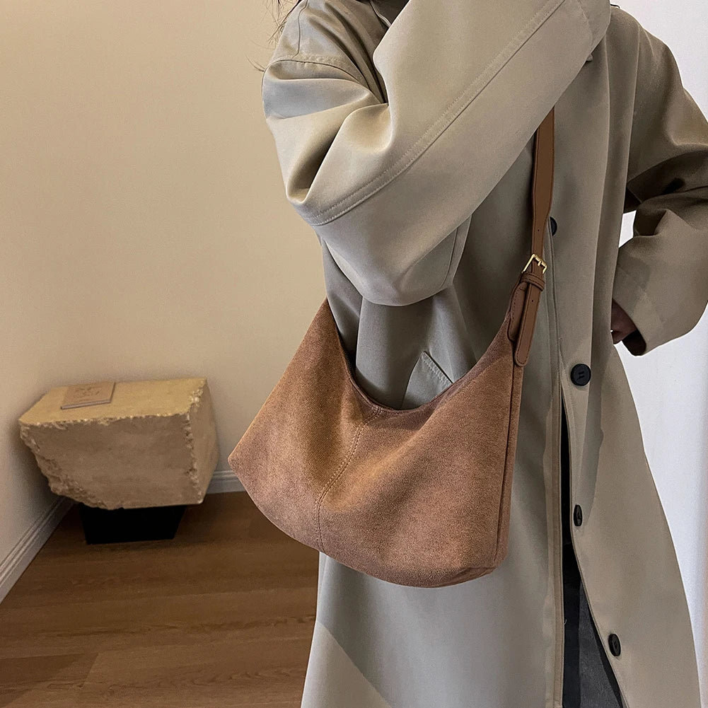 Women’s Vintage Suede Crescent Hobo Bag – Luxury Designer Shoulder Purse, Casual Crossbody Handbag & Retro Clutch