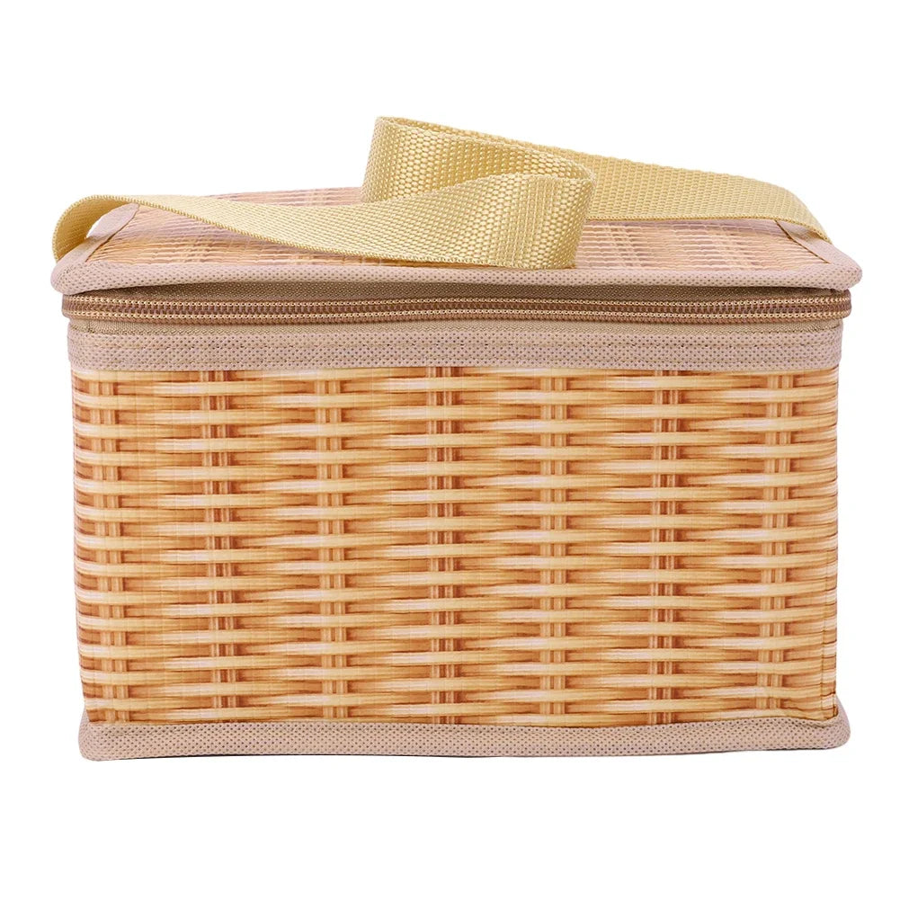 Thermal Cooler Outdoor Wicker & Rattan Picnic Bag – Waterproof Lunch Box Camping Basket with Strap & Zipper (22 × 14 × 12 cm)