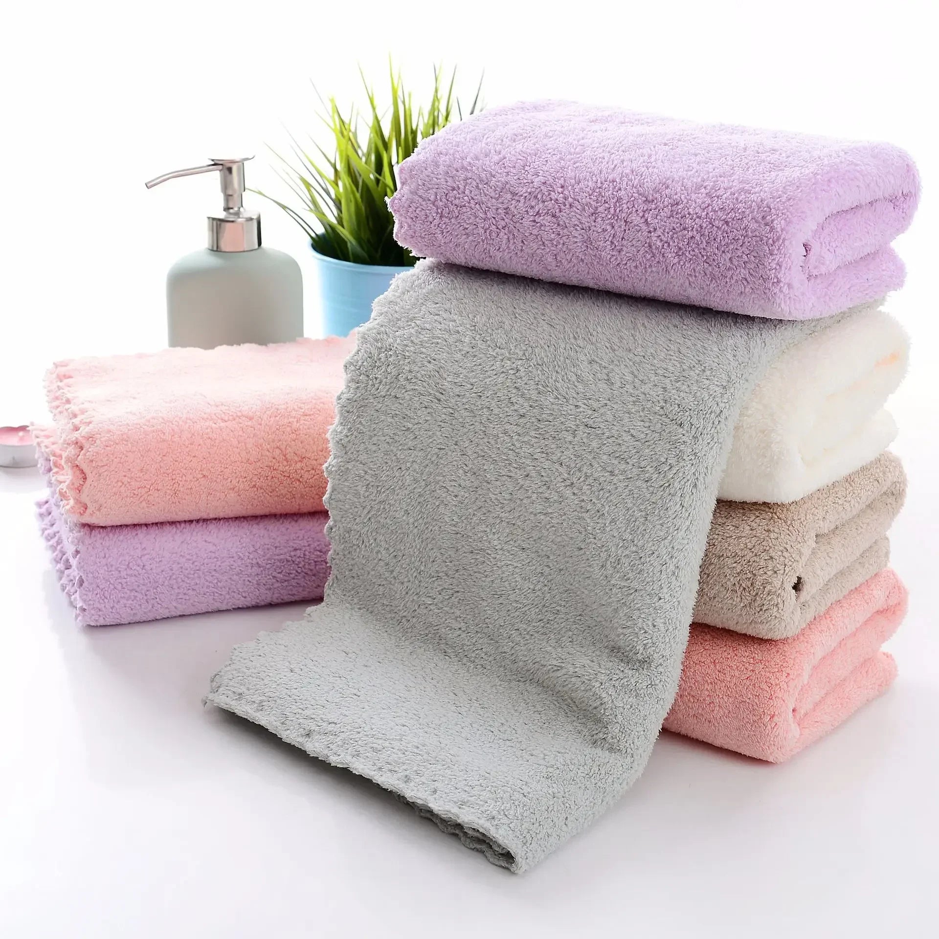 Coral Velvet Bath Towel Set – Soft, Plush & Highly Absorbent Household Towels