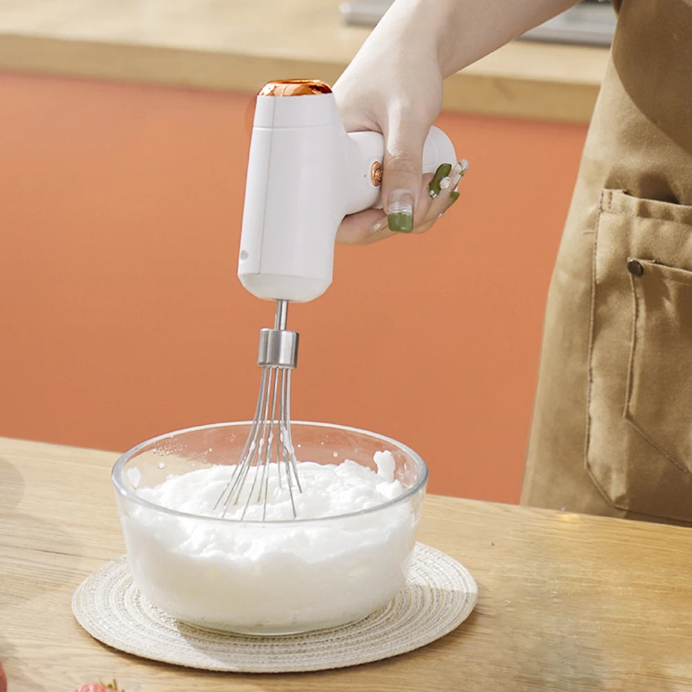 Handheld Electric Mixer – USB Rechargeable Mini Whisk with One-Touch Speed Control & Beater Attachments 🍰🔋