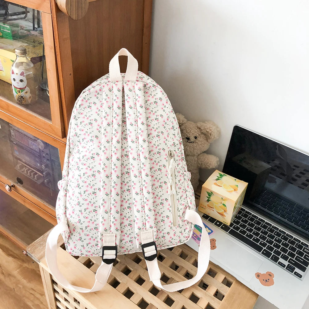 Women’s Large Capacity Floral College Backpack – Adjustable Straps Casual Daily Bag