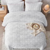 7-Piece Diamond Tufted Comforter Set – Fluffy Soft All-Season Bedding Bundle (Gift Ready)