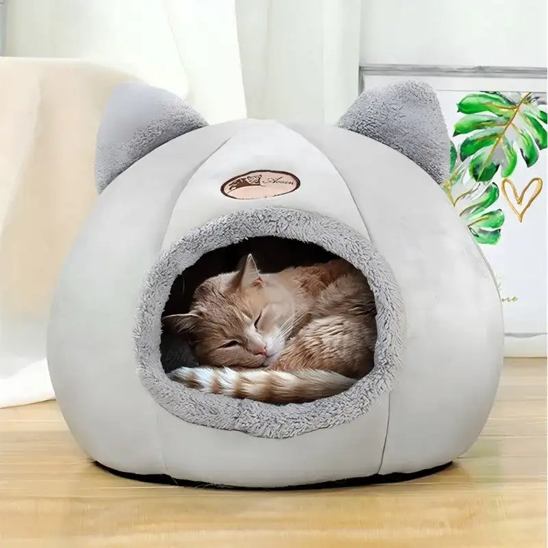“Pet Bed with Cat Ears – Soft Plush Winter Cat Bed for Small, Medium & Large Cats, Machine Washable”
