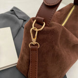 Women’s Suede Crossbody Hobo Bag – Adjustable Strap Satchel with Inner Pocket & Zipper Clutch for Work & Travel 👜✨