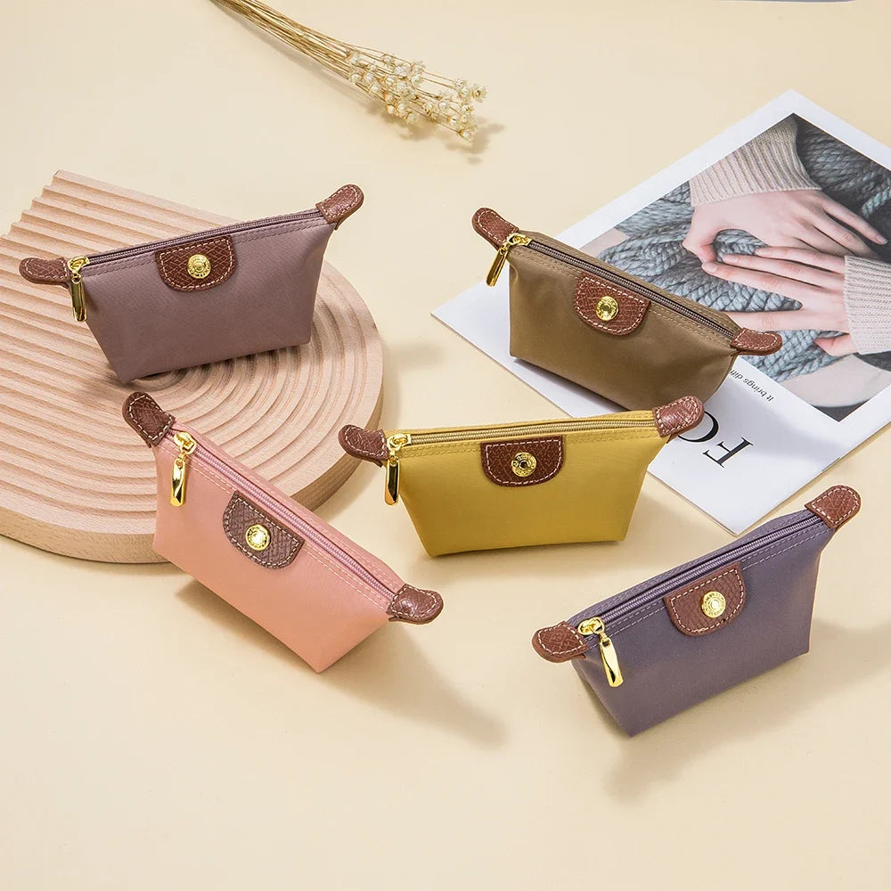 Mini Exquisite Zero Wallet – Lightweight Dumpling Bag for Coins, Lipstick & Earphone Storage