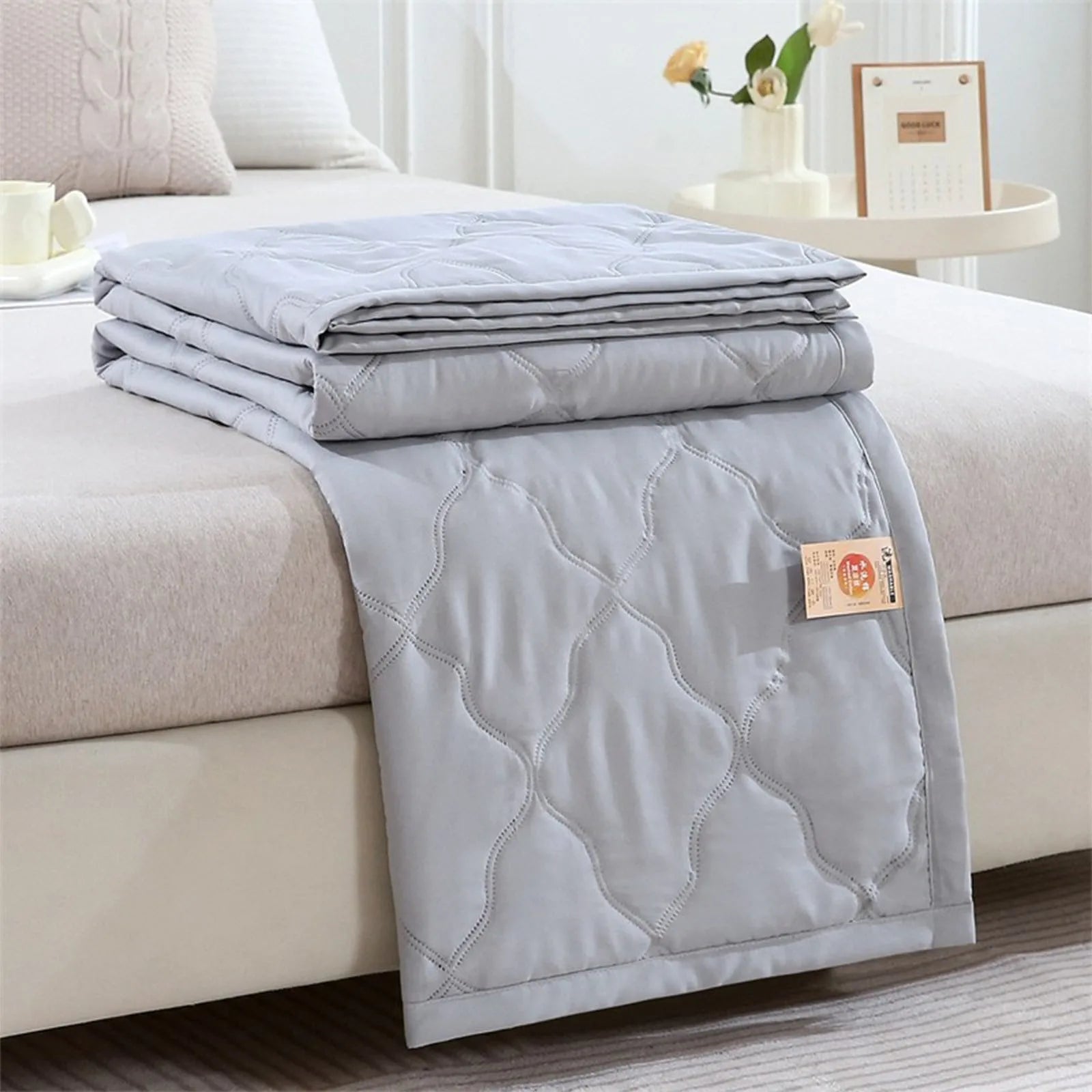 Cooling All-Season Quilt & Bedspread – Washed Cotton Skin-Friendly, Travel-Ready Size