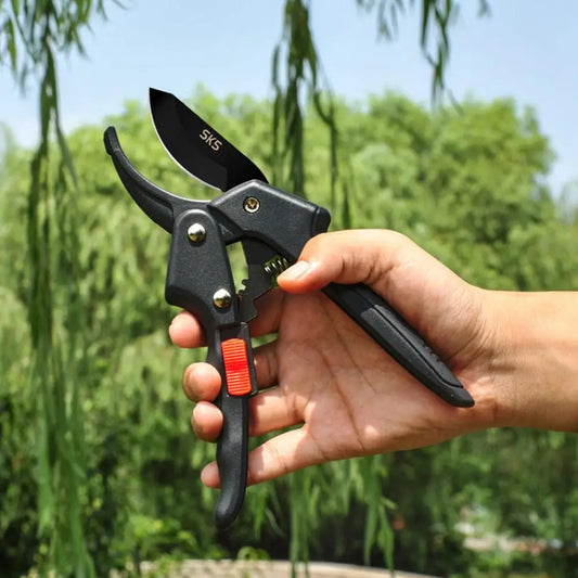 Professional Bypass Pruning Shears – Sharp Garden Clippers for Hedges & Tree Trimming