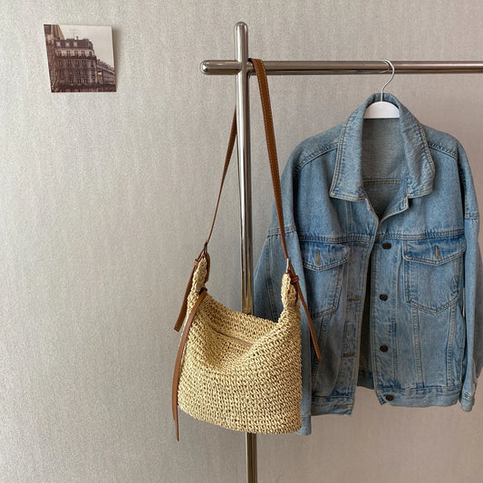 Elegant Woven Crossbody Bag 🏖️ – Handmade Straw Messenger Bag with Adjustable Strap for Summer & Beach Style 🌞✨